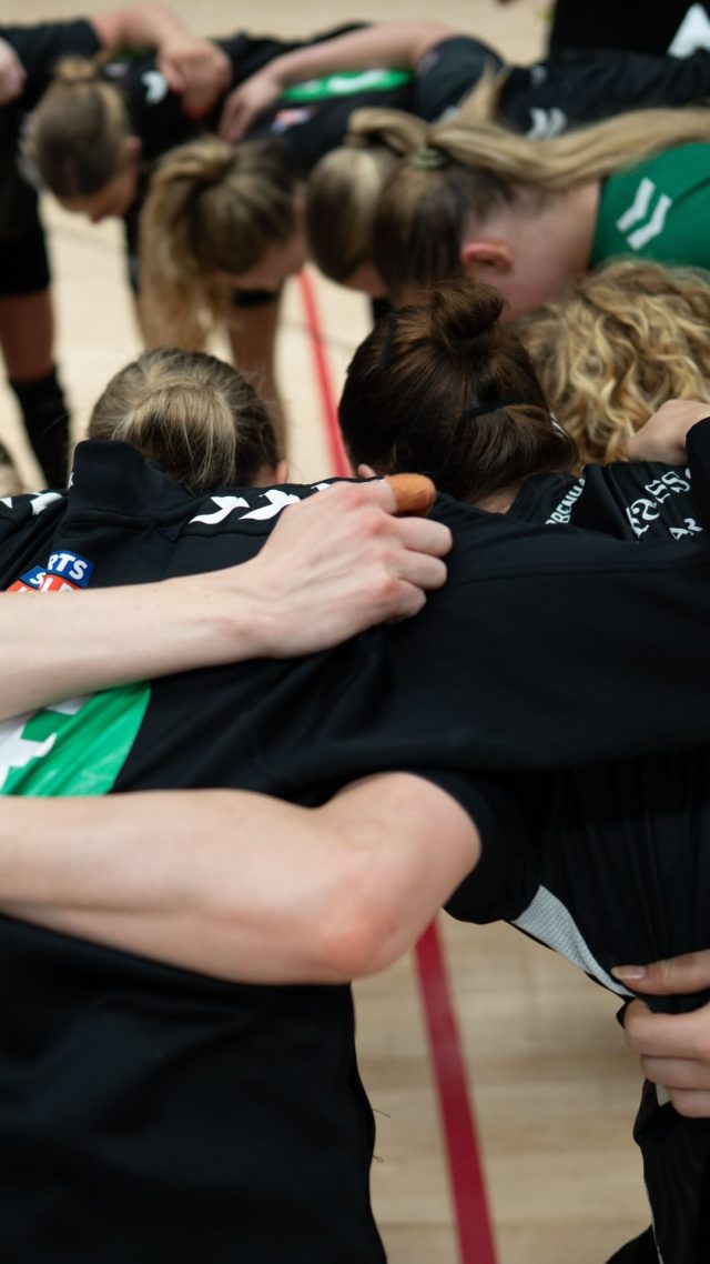 🏺🐯🚌

Kagan Turist sørgede som altid for vi kom sikkert frem til gårsdagens slutspilsopgør. 

#kbhbolddk #hovedstadenshåndboldhold #hovedstadensstærkeste #handball