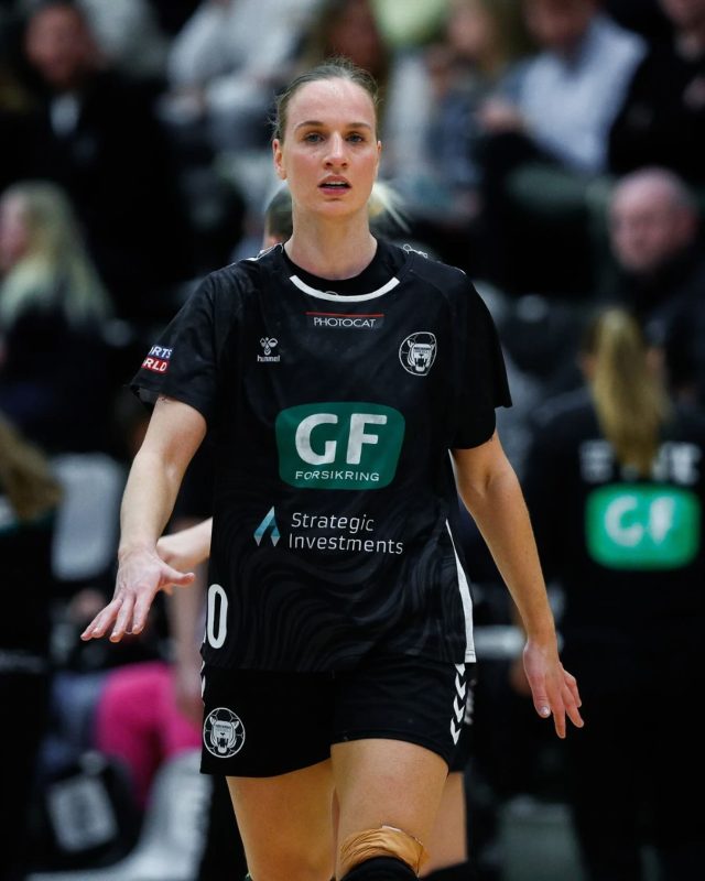 𝟏𝟎𝟎 𝑷 🔥

Kan vi lige snakke om de statistikker her for P i går!?

Mål: 4️⃣
Tilkæmpet straffe: 2️⃣
Bolderobringer: 2️⃣
Blokeret skud: 1️⃣
Scoringsprocent: 1️⃣0️⃣0️⃣

Beast mode activated 😈

𝘗𝘩𝘰𝘵𝘰 © 𝘋𝘢𝘯 𝘌𝘶𝘨𝘦𝘯 𝘗𝘩𝘰𝘵𝘰𝘨𝘳𝘢𝘱𝘩𝘺 

#kbhbolddk #hovedstadenshåndboldhold #hovedstadensstærkeste #handball