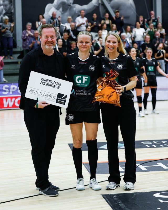 𝑲𝒂𝒎𝒑𝒆𝒏𝒔 𝒔𝒑𝒊𝒍𝒍𝒆𝒓

Hvilken kamp af Stine Jørgensen! ☄️

Kampens spiller er præsenteret af: @promotionmakers 

𝘗𝘩𝘰𝘵𝘰 © 𝘋𝘢𝘯 𝘌𝘶𝘨𝘦𝘯 𝘗𝘩𝘰𝘵𝘰𝘨𝘳𝘢𝘱𝘩𝘺 

#kbhbolddk #hovedstadenshåndboldhold #hovedstadensstærkeste #handball